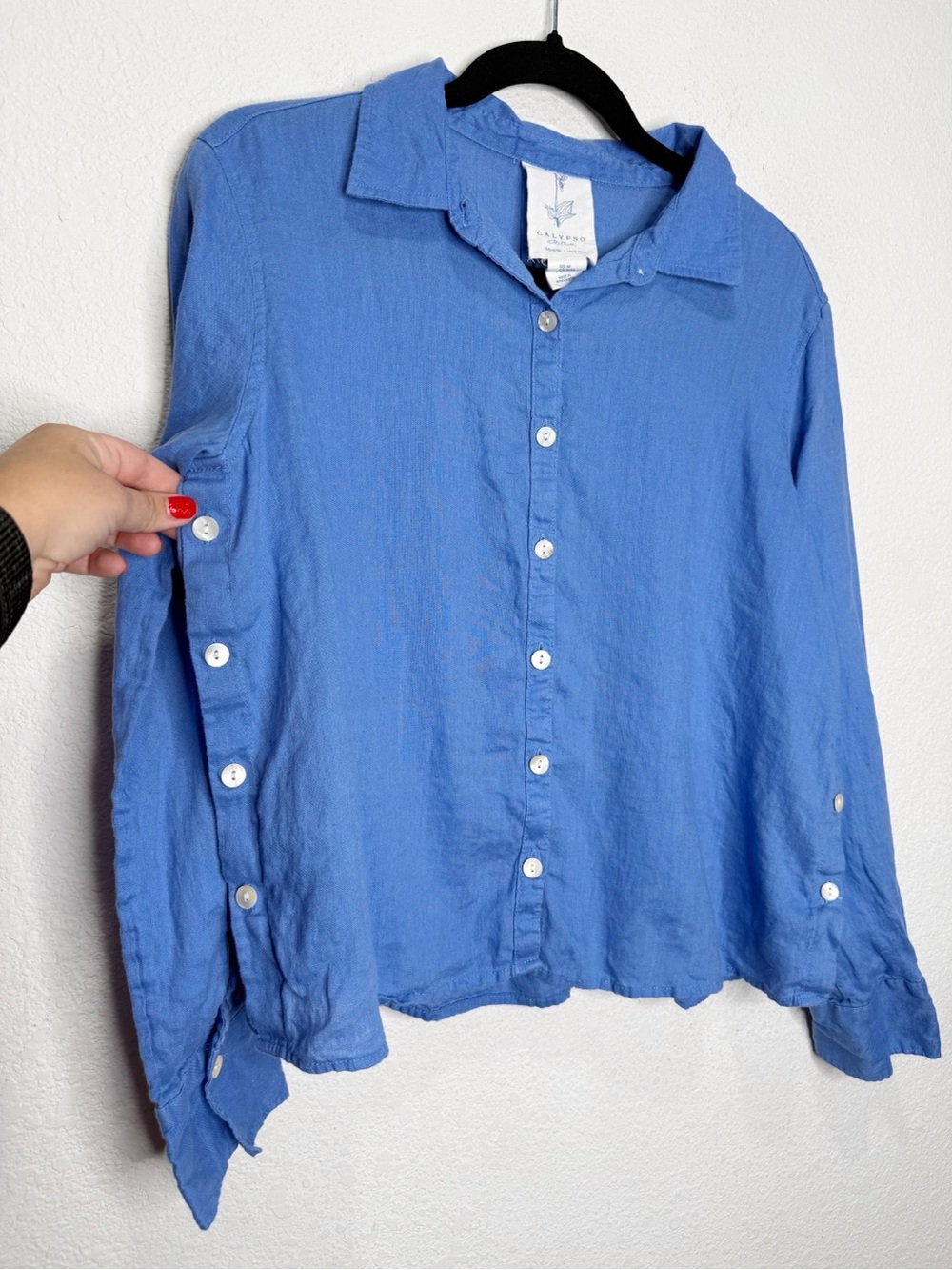 Calypso St. Barth 100% Linen Mother of Pearl Button Up Blue Top